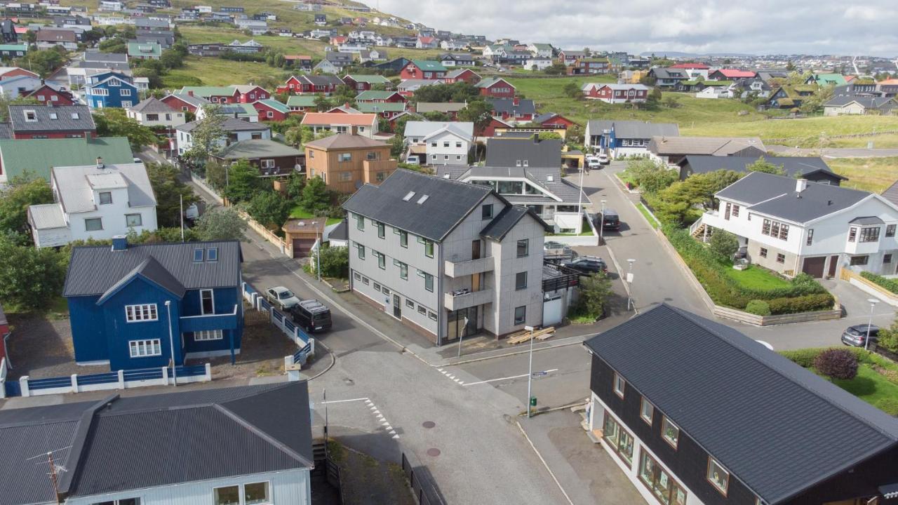 The Bird / Guesthouse / 10 Min Walk Downtown Torshavn Bagian luar foto